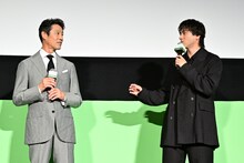 左から堤真一、山田裕貴