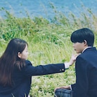 長尾謙杜×山田杏奈が秘密を共有、危うい恋が動き出す「恋に至る病」新写真3点