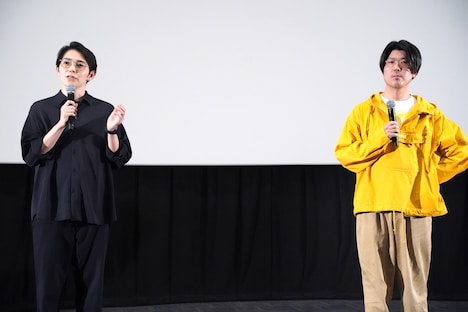 左から平瀬謙太朗、川村元気