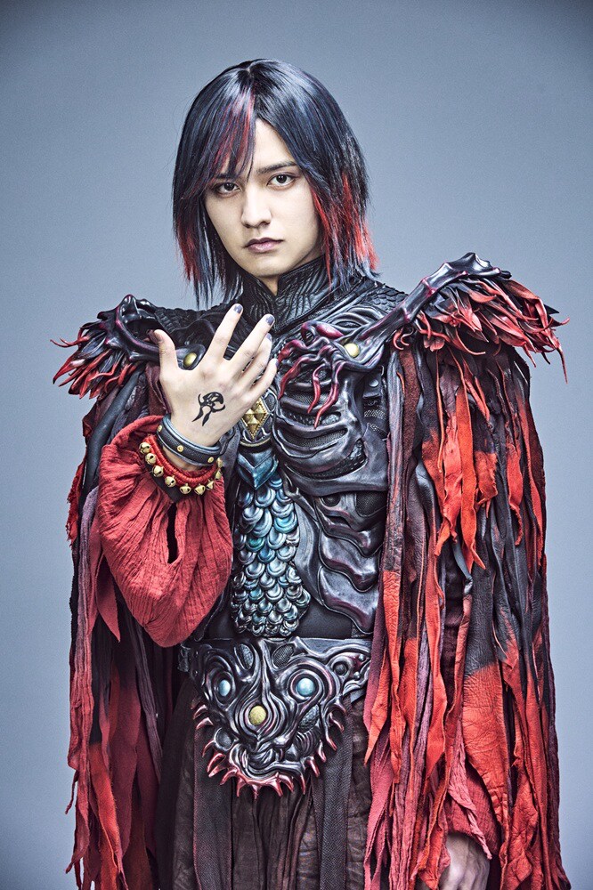 牙狼＜GARO＞」新作・若き日の大河役は北田祥一郎、大河が鎧を召還する