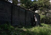 「架空書影。」第1話「書架の物語」場面写真