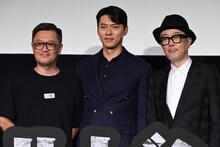 左からウ・ミンホ、ヒョンビン、リリー・フランキー