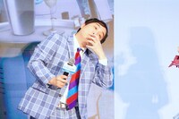 ギャラクタスが惑星を食べるまねをするせいや