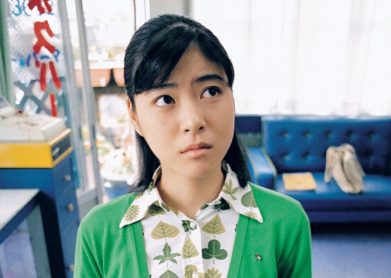 「亀は意外と速く泳ぐ」より、主人公・片倉スズメ役の上野樹里