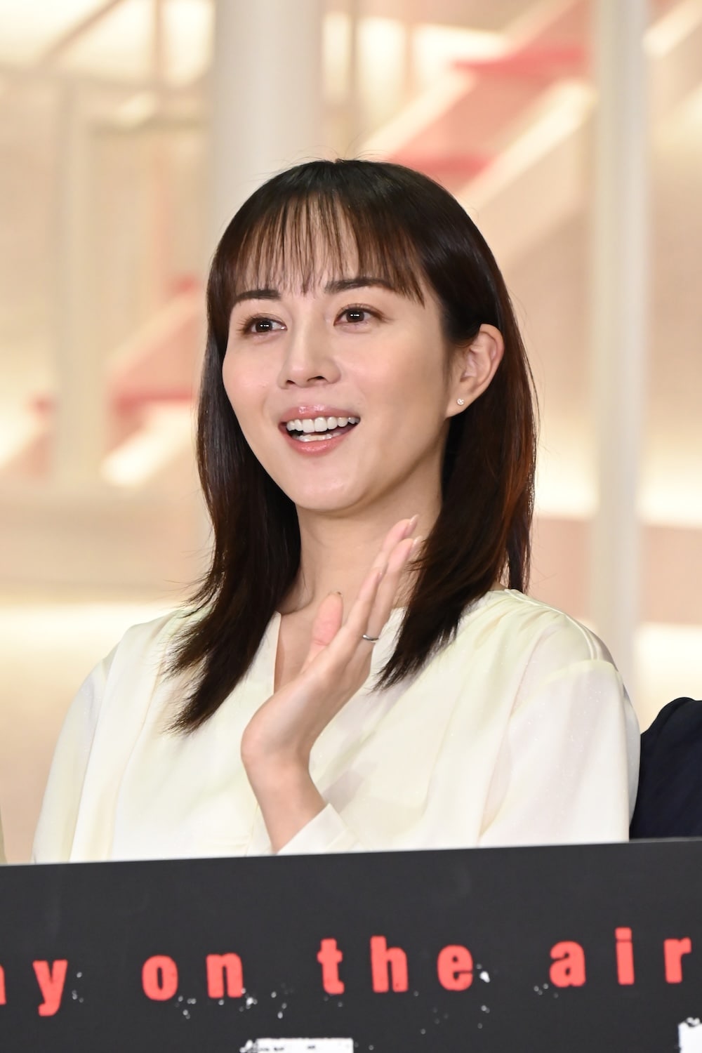 放送局占拠　B３サイズポスター　櫻井翔　比嘉愛未　貴重非売品 COVER TALK】“占拠シリーズ”3作目の舞台はテレビ局！ 『放送局