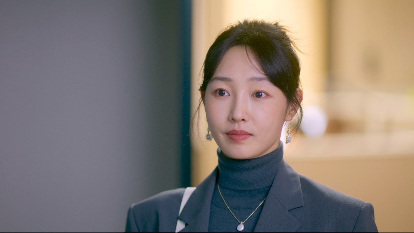 バイ・バイハー（白百何）演じる簡氷