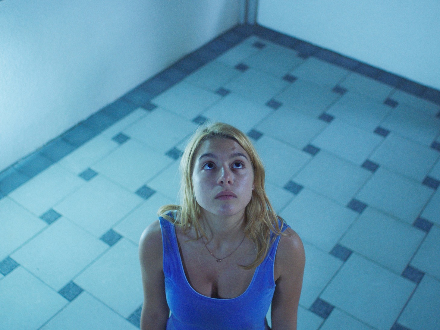 「テイク・ミー・サムウェア・ナイス」場面写真