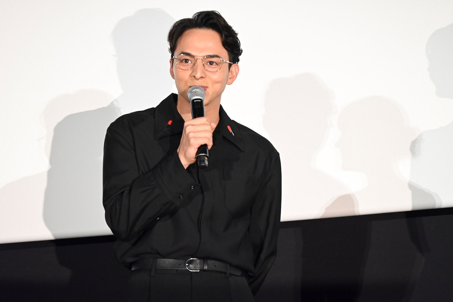 満島真之介