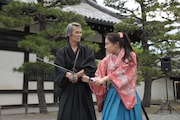 「太秦ライムライト」より福本清三(左)、山本千尋(右)
