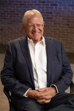 「独占！『ジョーズ』50周年：スピルバーグが語る伝説の裏側」より、ロバート・ゼメキス