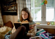 「DREAMS」場面写真