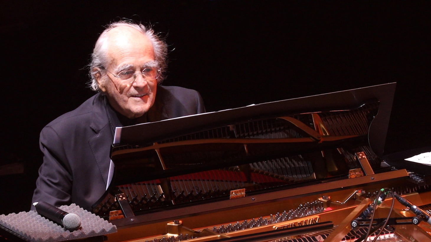 「ミシェル・ルグラン 世界を変えた映画音楽家」新場面写真