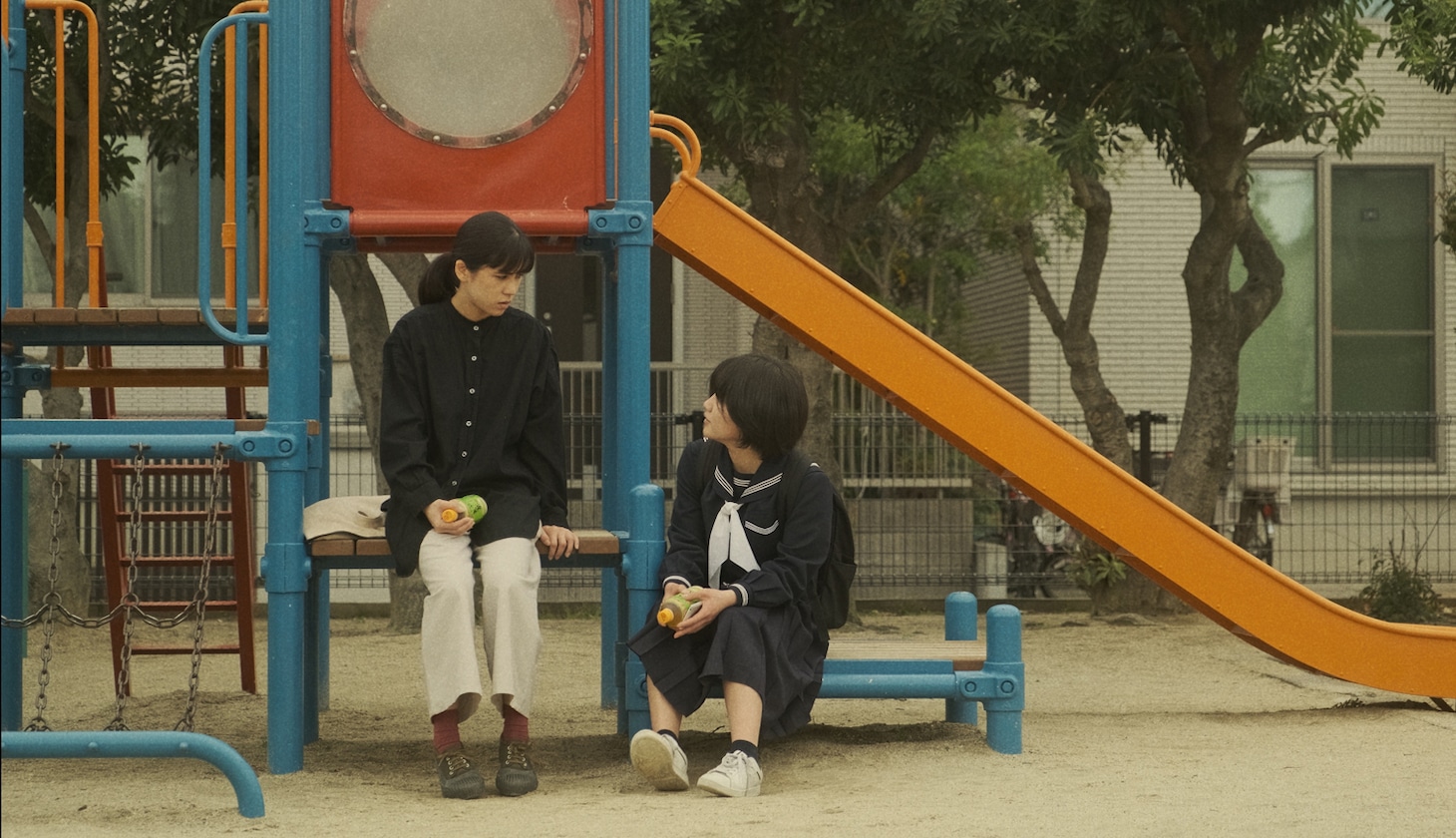 「嬉々な生活」場面写真