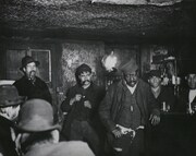 ジェイコブ・リース「向こう半分の人々の暮らし」1880-1889年 東京都写真美術館蔵