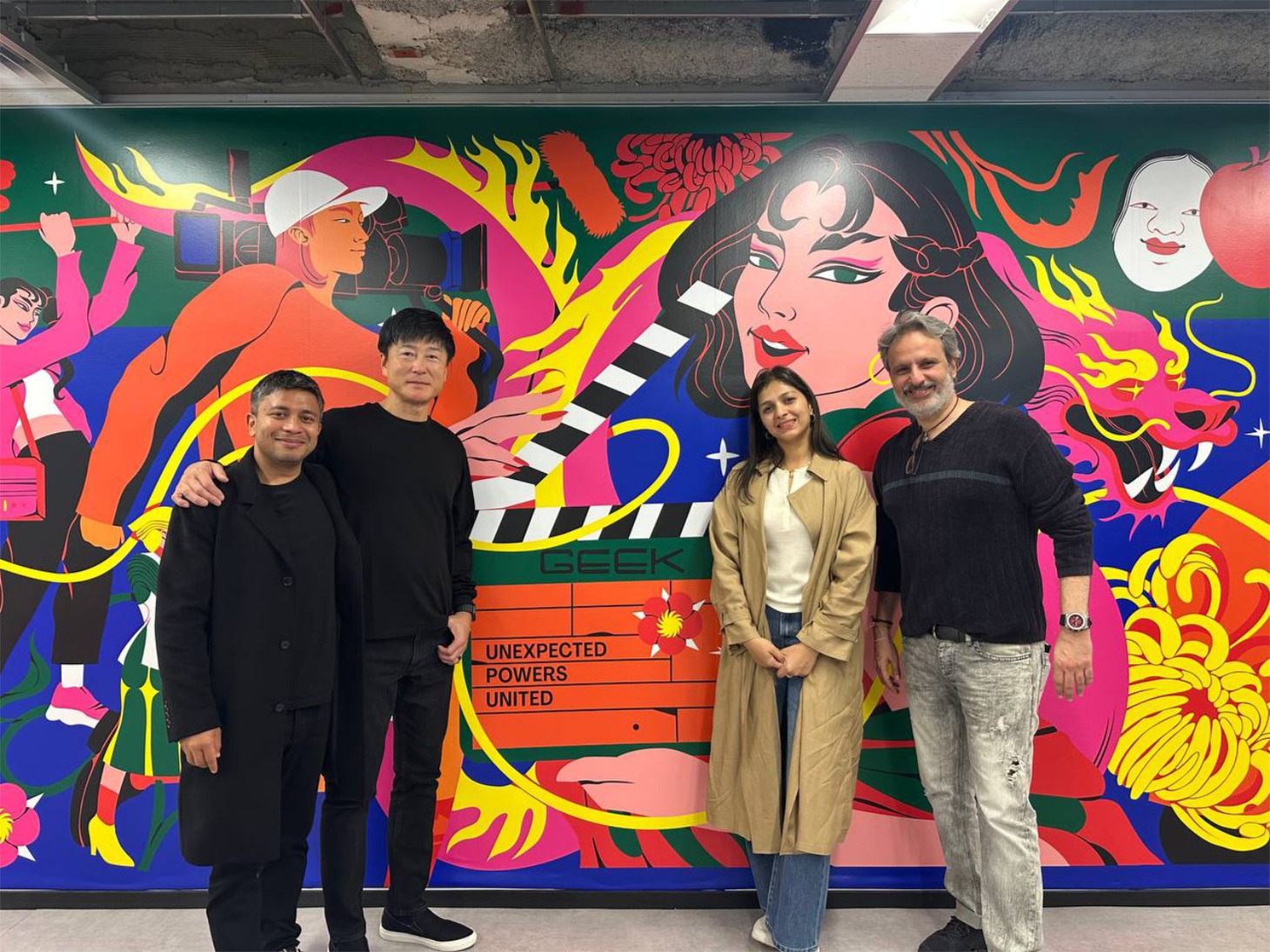 左からArjun Aggarwal（GPI）、小佐野保（ギークピクチュアズ）、Moksha Modgill（GPI）、Anil Thadani（AA Films）