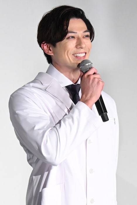 新田真剣佑