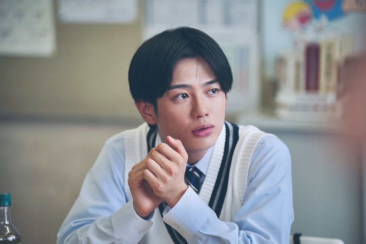 真弓孟之演じる井出翔太