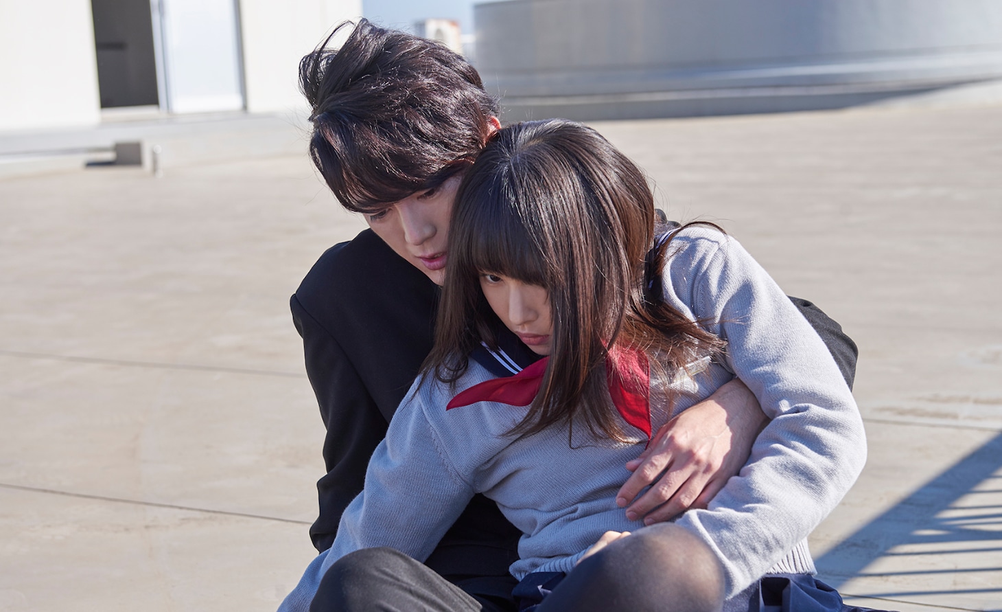 「殺さない彼と死なない彼女」場面写真