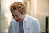 「愚か者の身分」場面写真