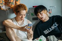 「愚か者の身分」場面写真