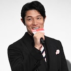 賀来賢人が語る見どころは“鈴木亮平の鈴木亮平”、鈴木亮平「誤解のある表現だよ!」