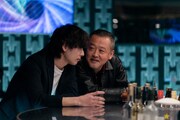 BL映画「美味しい運命」場面写真。川瀬陽太（右）も特別出演を果たした
