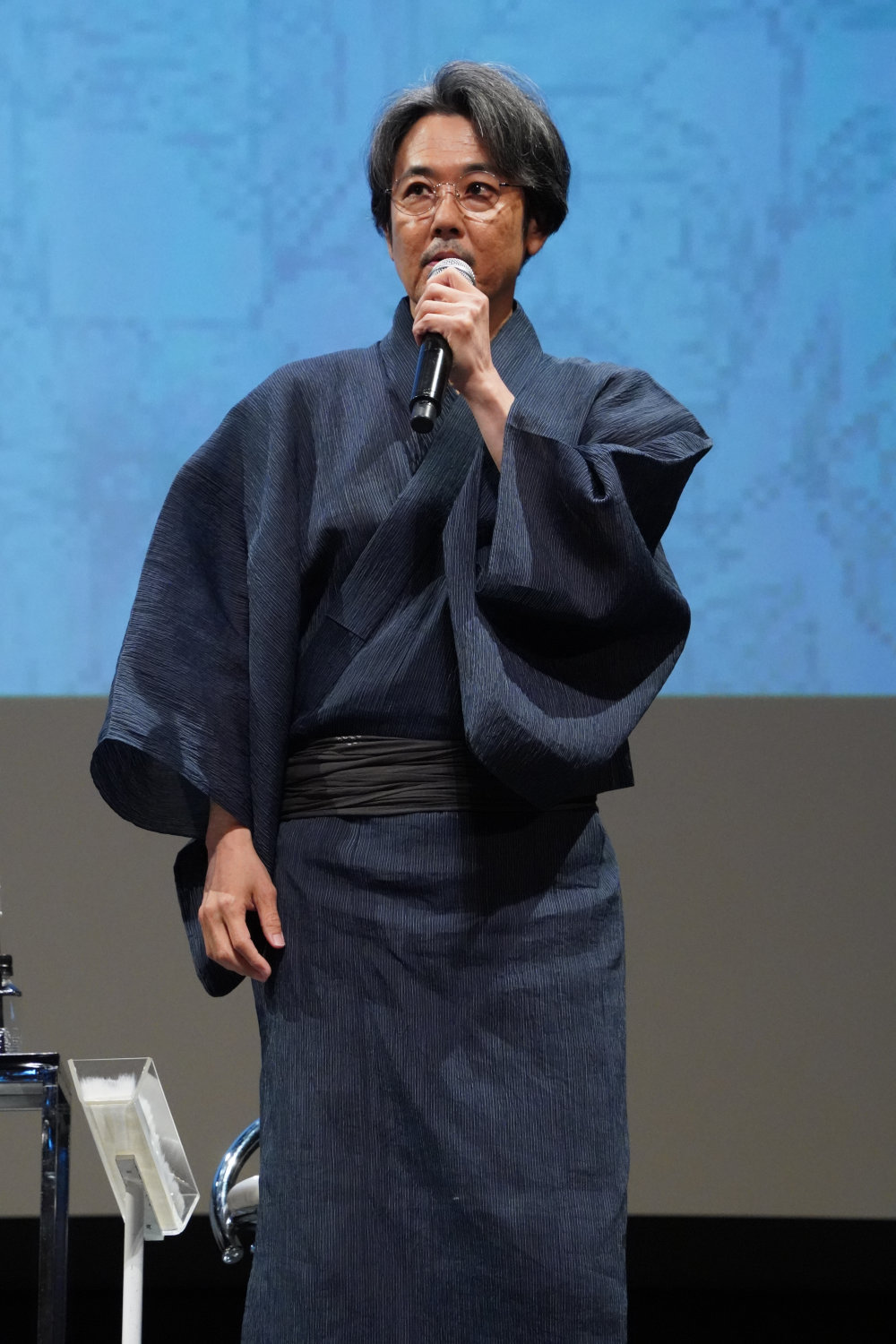 岡部たかし