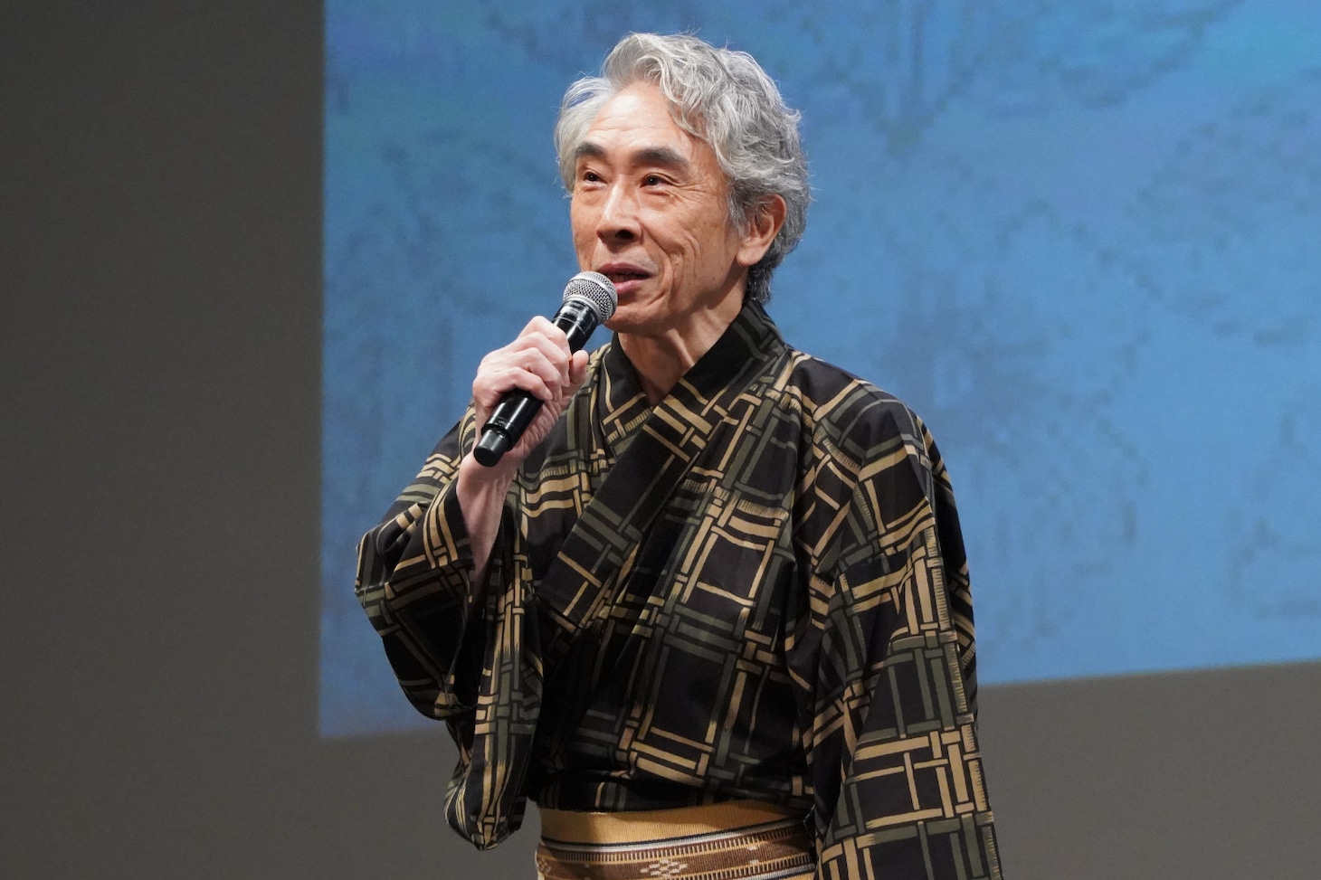 段田安則