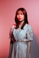 宮田愛子役の秋田汐梨