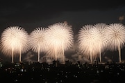 「この空の花 長岡花火物語」場面写真