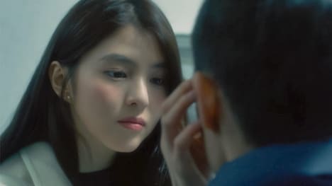 「12月の君へ」場面写真