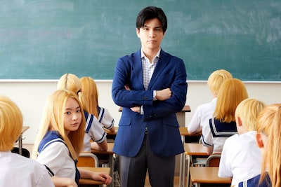 「金髪」メインビジュアル