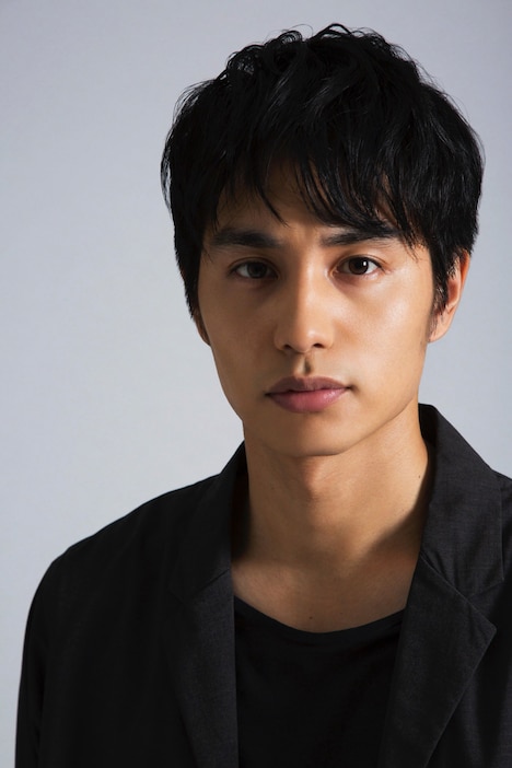 高城源一役の中村蒼