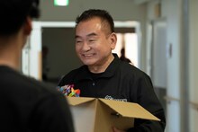 虎風荘の寮長（演・ふとがね金太）