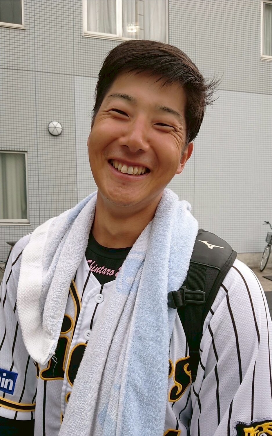 横田慎太郎選手（本人）©2025「栄光のバックホーム」製作委員会 [画像