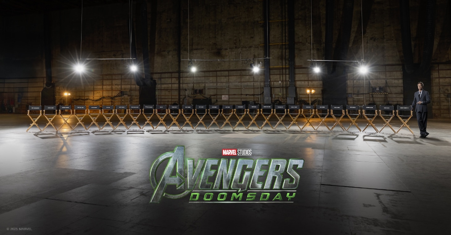 「アベンジャーズ／ドゥームズデイ」チェアビジュアル