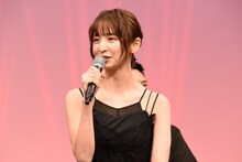 篠田麻里子