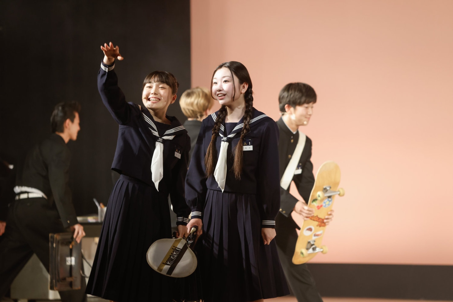 「おいしい給食」ファンミーティング「全校集会」より、ライブアクト「おいしい給食 ロスト・オブ・アゲパン」の様子