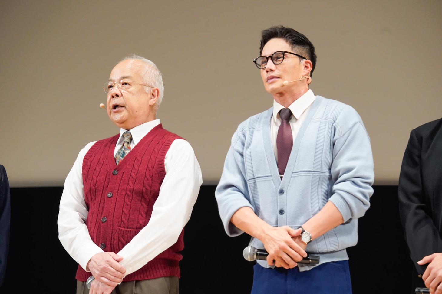 「おいしい給食」ファンミーティング「全校集会」より、ライブアクト「おいしい給食 ロスト・オブ・アゲパン」の様子
