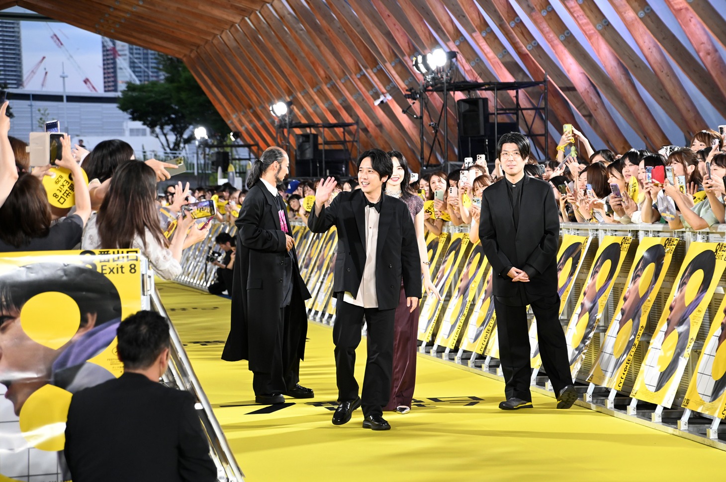 映画「8番出口」88m無限ループカーペットアライバルの様子