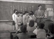 「手をつなぐ子ら」場面写真（資料提供：羽仁進）