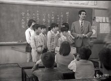 「手をつなぐ子ら」場面写真（資料提供：羽仁進）