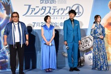 左から楠大典、坂本真綾、岩崎正寛、上田麗奈