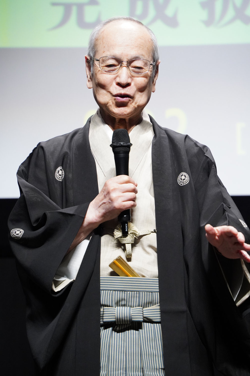 野村万作