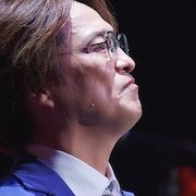酒井一圭がマイクを手に涙、純烈の武道館公演を収めたドキュメンタリー予告解禁