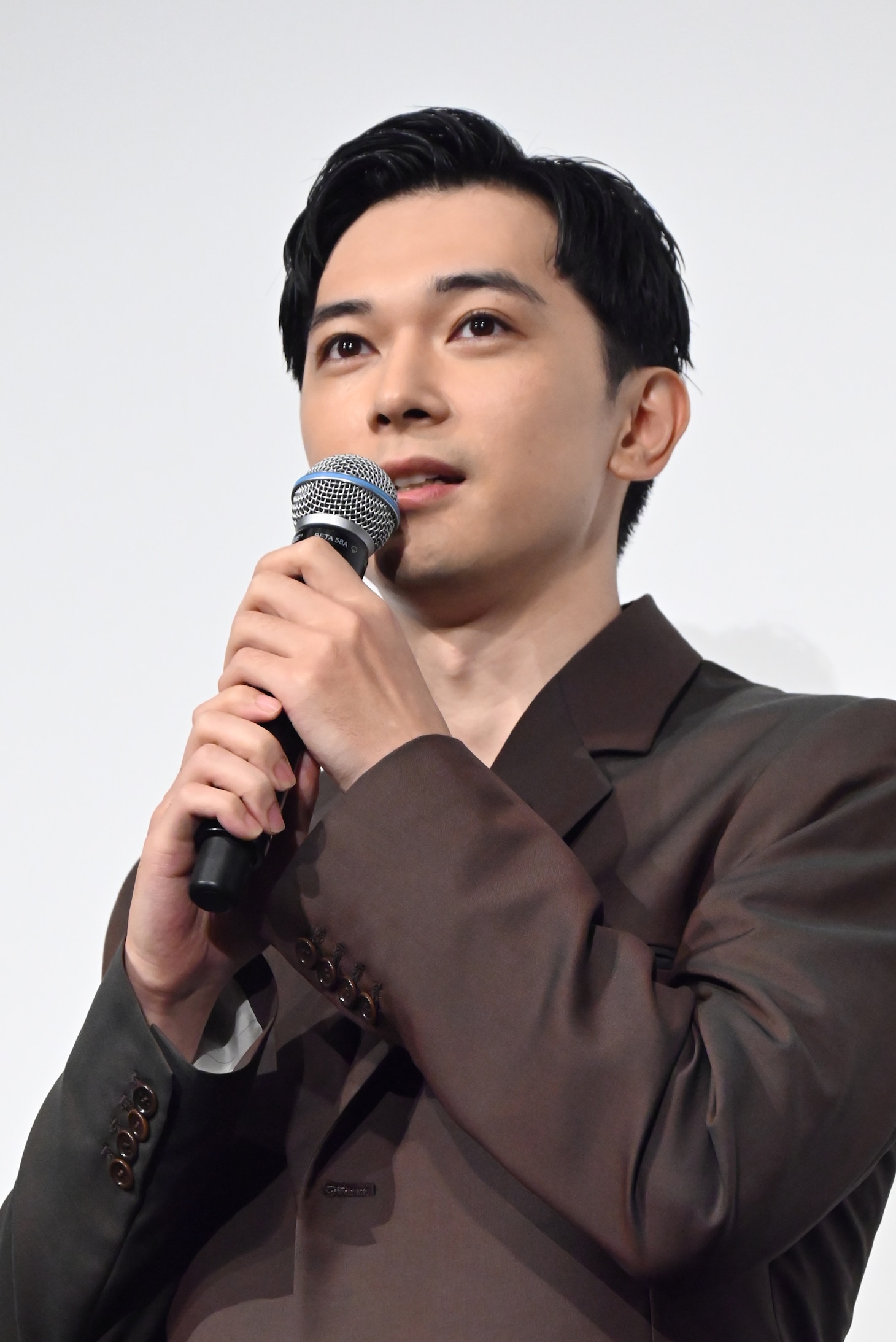 吉沢亮