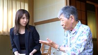 吉高由里子（左）と、11歳のときに被爆した八重子さん（右）。八重子さんは被爆者への差別から家族の前でしか自身の体験を話してこなかったという