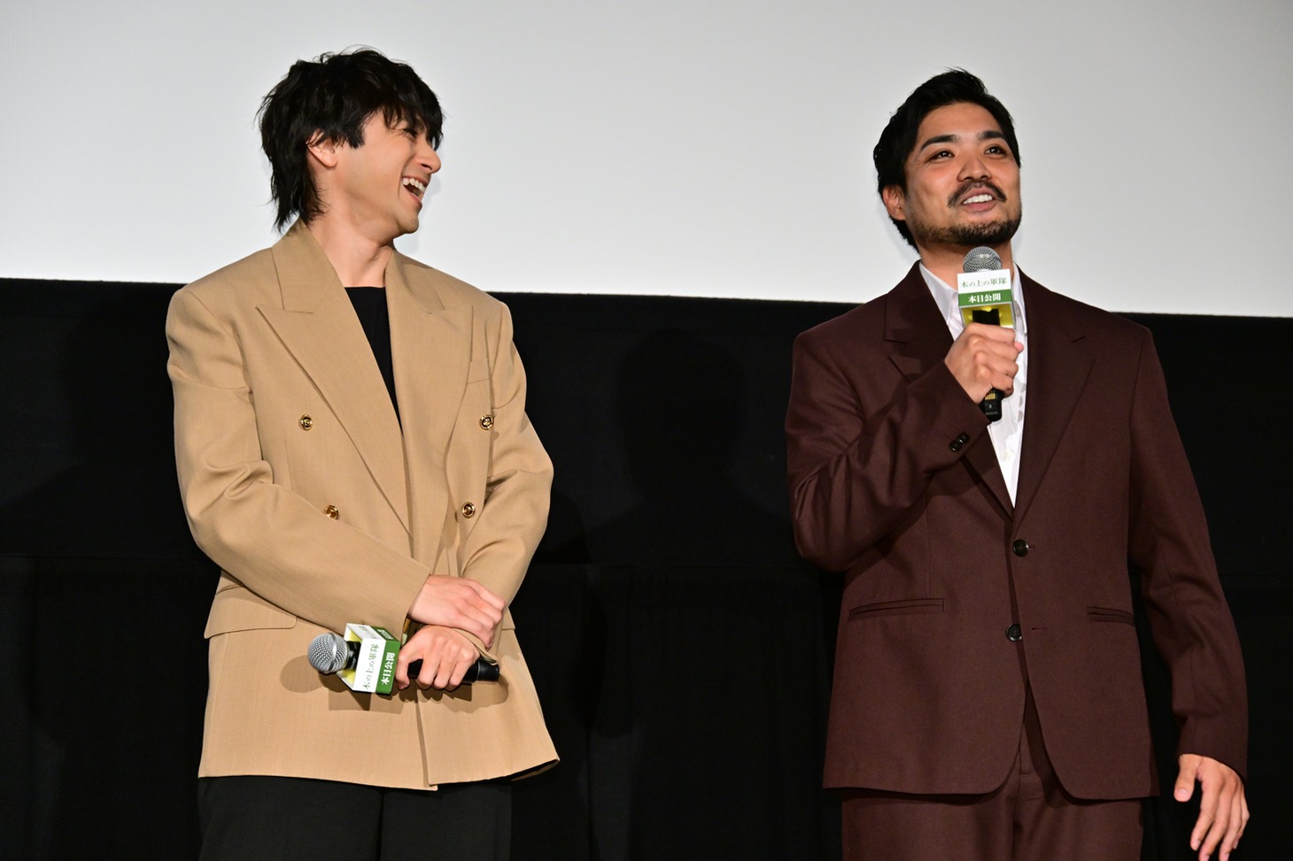 左から山田裕貴、津波竜斗