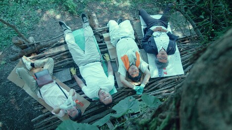 「ひみつきちのつくりかた」場面写真 ©2025 emir heart Inc.