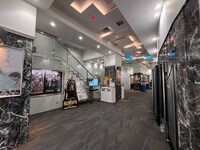 丸の内TOEI1のロビー